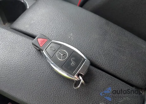 2011 Mercedes-Benz Glk 350 from USA, damaged, VIN WDCGG5GBXBF526905